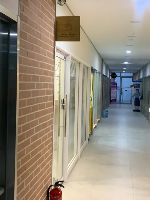 뽐브로우 사진 4