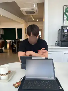 꼼므헤어 사진