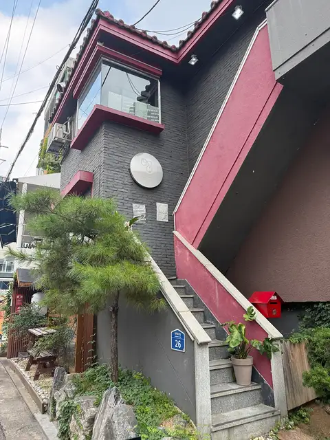 오브오 홍대합정점 사진 4