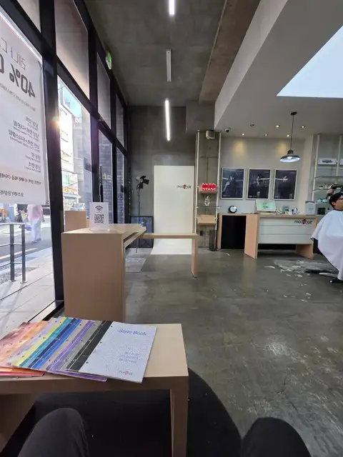 모즈헤어 망원역점 사진 8