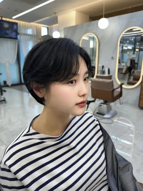 박승철헤어스투디오 용산센트럴파크몰점 사진 8