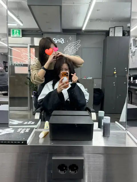 우아한헤어 홍대서교점 사진 8