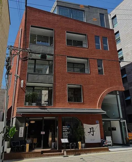 클레브네일 홍대점 사진 7