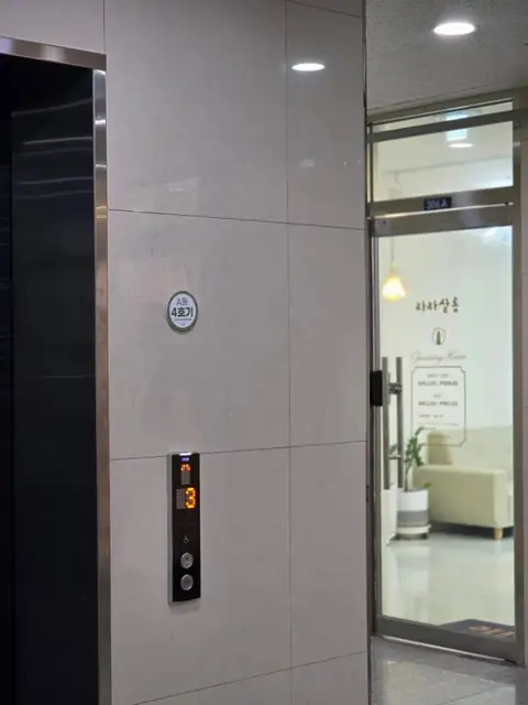 라라네일살롱 사진 4