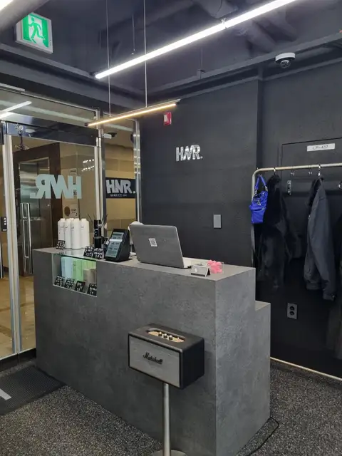 에이치엔알헤어 마곡발산점 사진 4