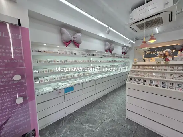 요요네일팁 홍대1호점 사진 2