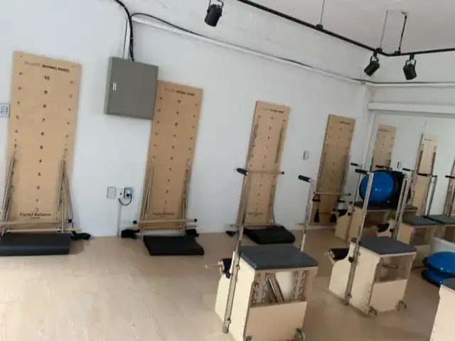 이너라인필라테스 서울숲점 사진 8