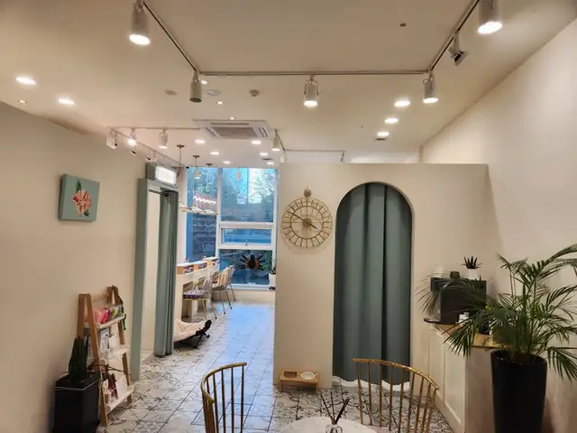 꾸밈네일 사진 6