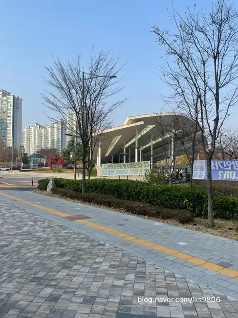 박승철헤어스투디오 캠퍼스타운역점 사진 2