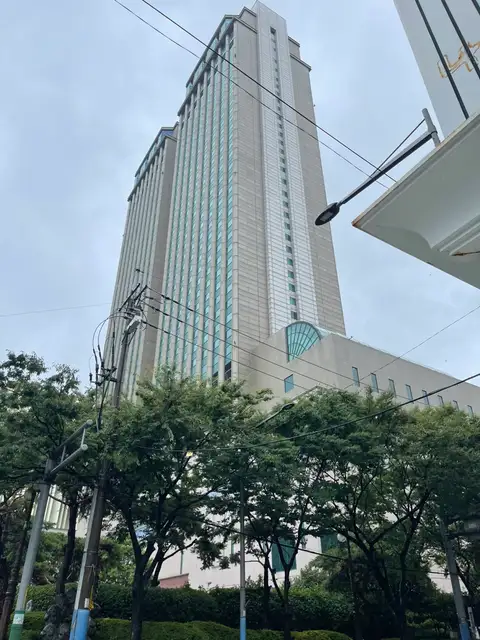 윤우 온무드 서면 본점 사진 7