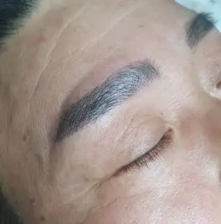 헤이브로우 사진