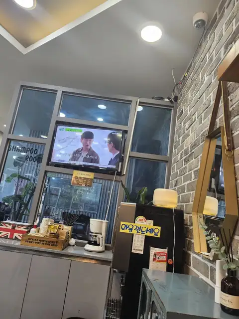 장마린헤어샵 사진 2