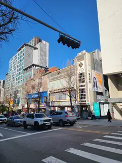 헤어더뷰 홍대입구역점 사진
