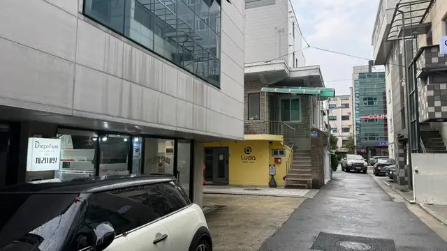 디에고푸스 체리네일 홍대점 사진 3