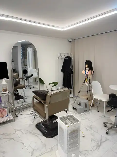 자라라 붙임머리 홍대점 사진 2