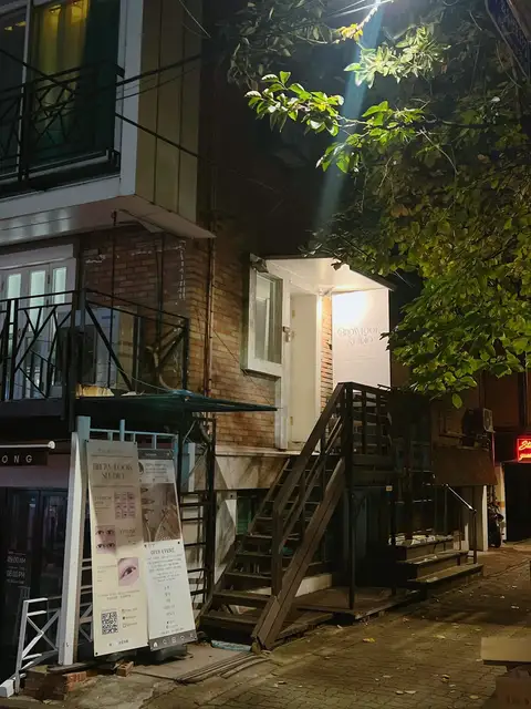 네일루신 홍대점 사진 4