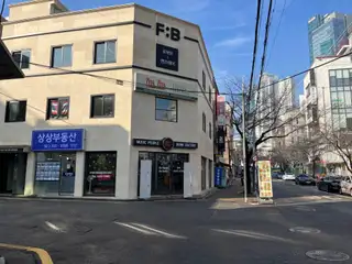 포뷰트 맨즈헤어 홍대본점 사진