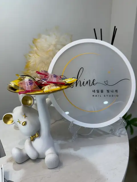 네일을 빛나게 사진 2