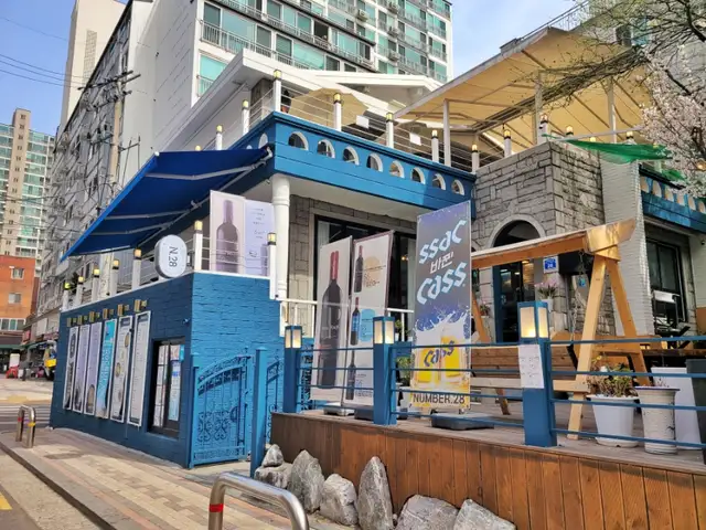 산토리니 홍대점 사진 2