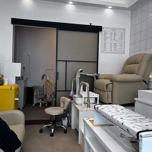 네일바이미 사진 2