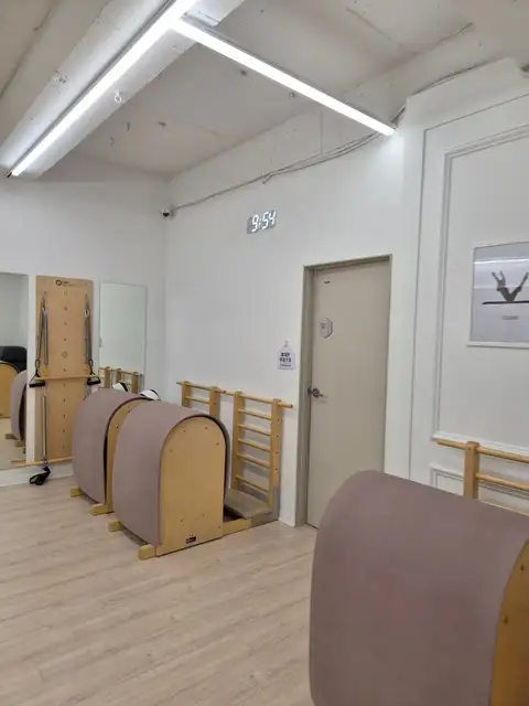 와이앤유필라테스 사진 2