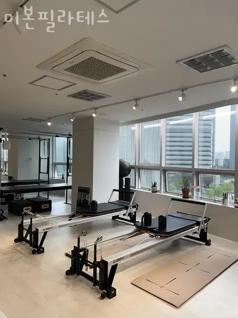미본필라테스 사진 1