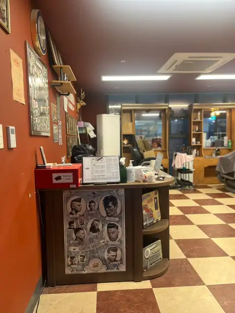 바버샵엉클부스 마곡역점 사진 3