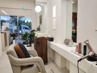살롱드크레쎄 사진