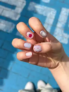 네일십이월 사진