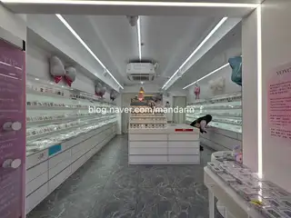 요요네일팁 홍대1호점 사진