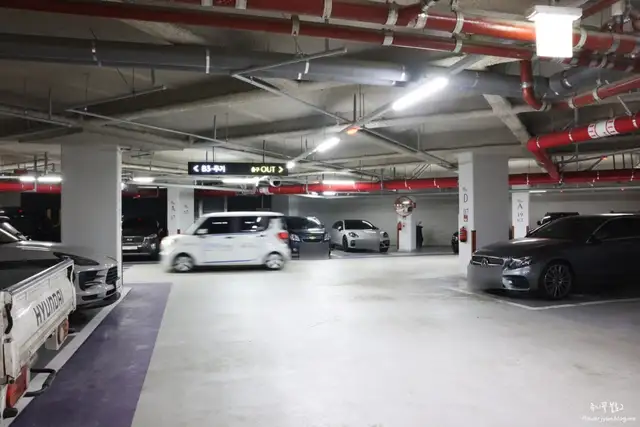 살롱드무이 사진 2