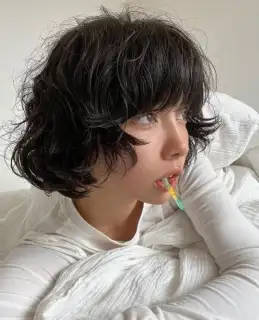 우이즈 윤슬점 사진