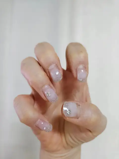 뚜벨르네일 사진 2