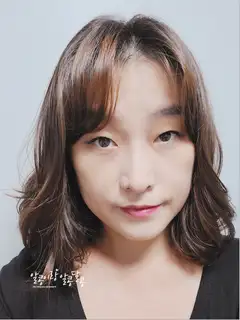 헤어 메이크 오버 사진