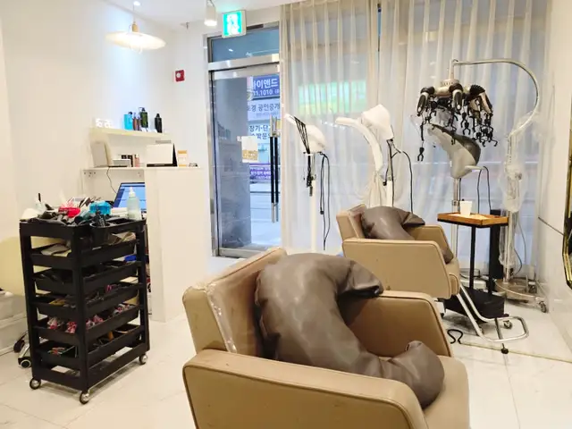 로더헤어 본점 사진 4
