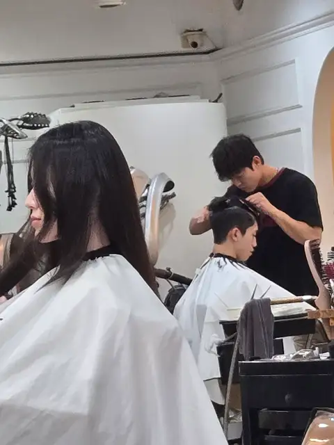 데생헤어 성신여대본점 사진 4