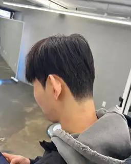식스센스스페이스 맨즈헤어 컷츠 홍대합정점 사진
