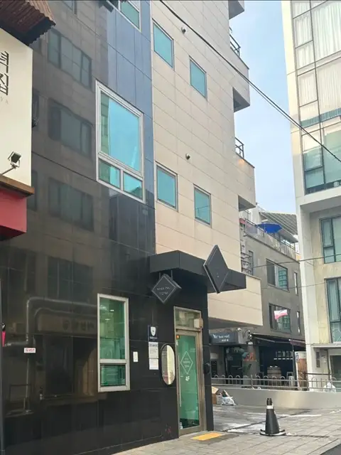 메이킹톤 홍대점 사진 8