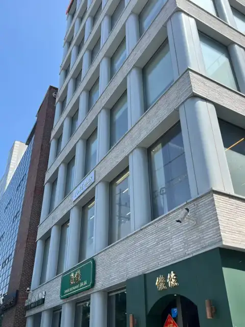 로위 성수블랙점 사진 8