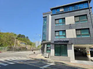 브린필라테스 사진