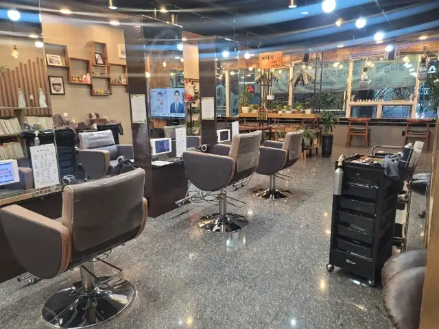 토리헤어 동탄반송점 사진 6